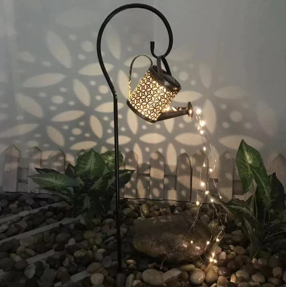Lampa decorativa stropitoare cu incarcare solara